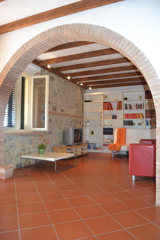 Agriturismo Beveraggio Appartamenti Marina di Grosseto Rum bild